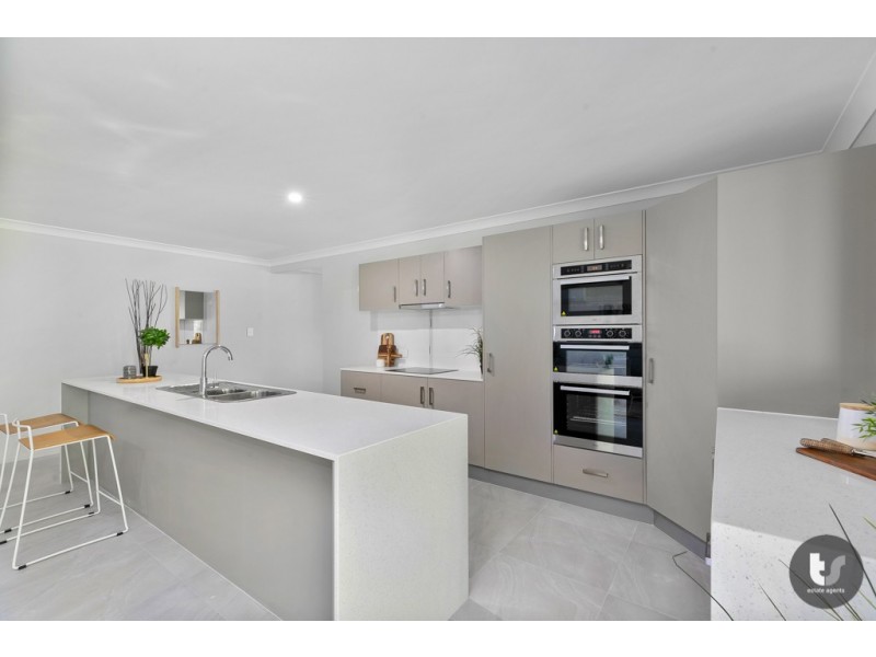 16a Carinya Street, Cleveland QLD 4163