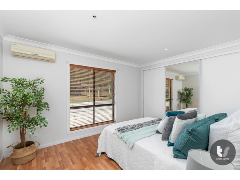 82 Booralie Road, Burbank QLD 4156