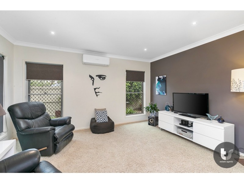 10 Forrest Street, Redland Bay QLD 4165