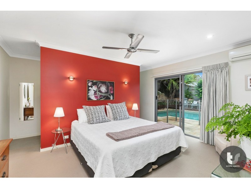 10 Forrest Street, Redland Bay QLD 4165