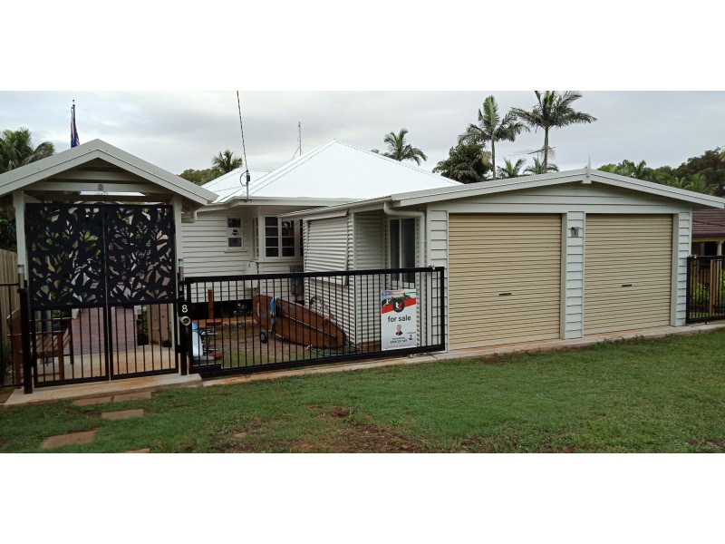 8 Dawn Street, Coochiemudlo Island QLD 4184