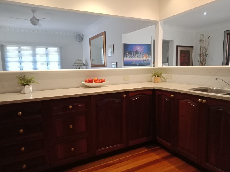 8 Dawn Street, Coochiemudlo Island QLD 4184