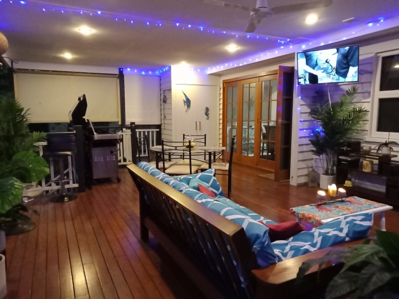 8 Dawn Street, Coochiemudlo Island QLD 4184