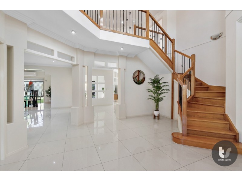 70 Belford Drive, Wellington Point QLD 4160