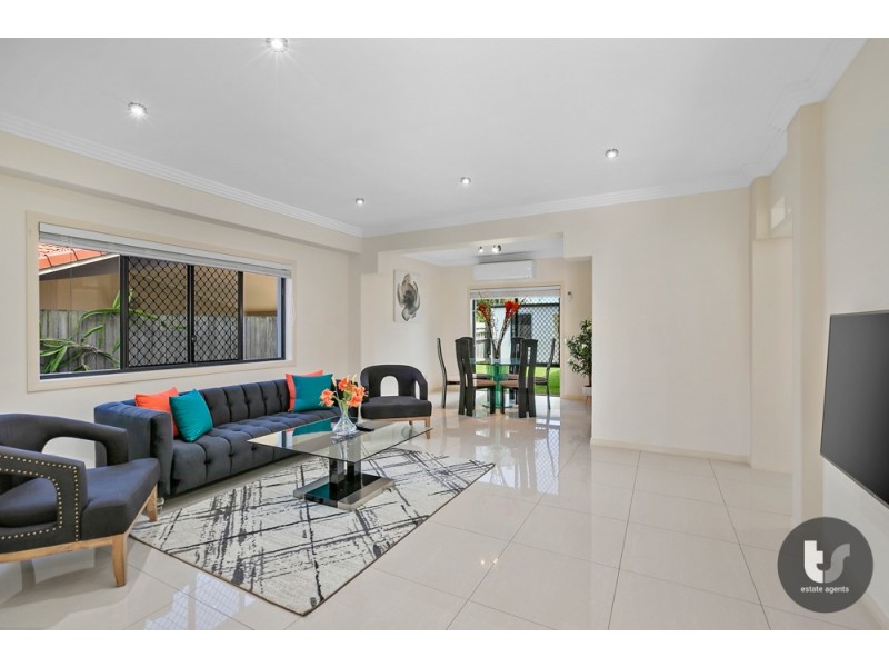 70 Belford Drive, Wellington Point QLD 4160