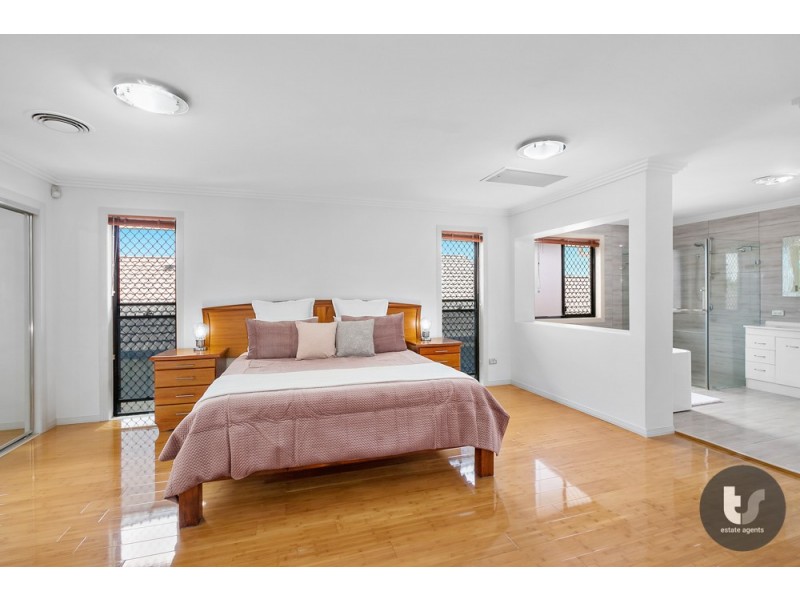 70 Belford Drive, Wellington Point QLD 4160