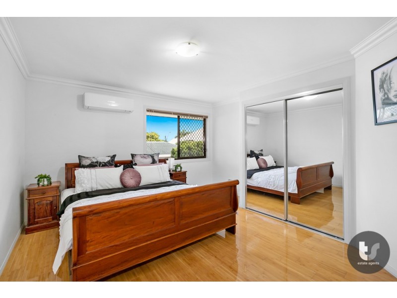 70 Belford Drive, Wellington Point QLD 4160