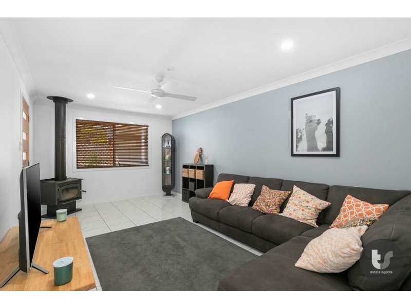 242 Finucane Road, Alexandra Hills QLD 4161