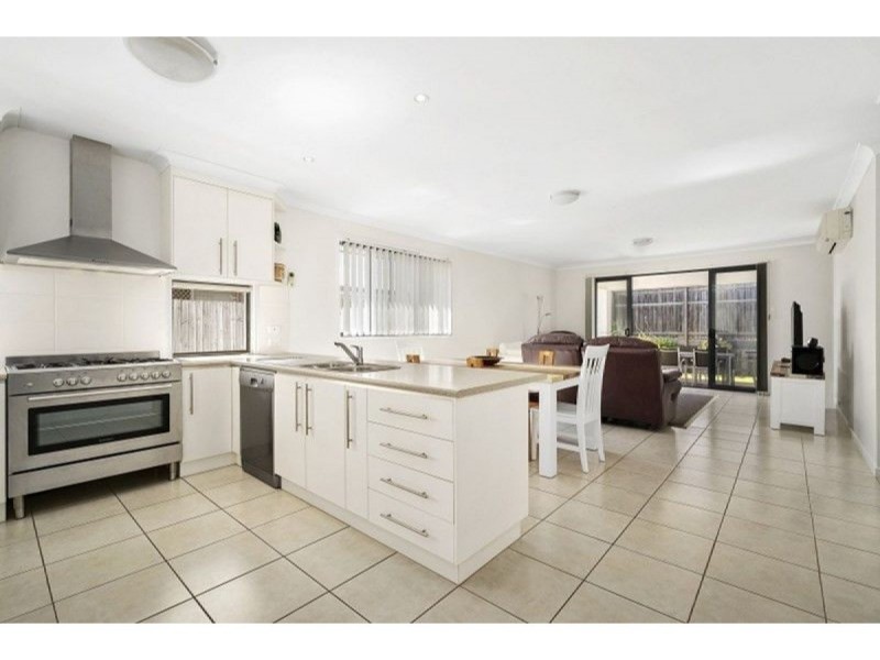 57A School Road, Victoria Point QLD 4165