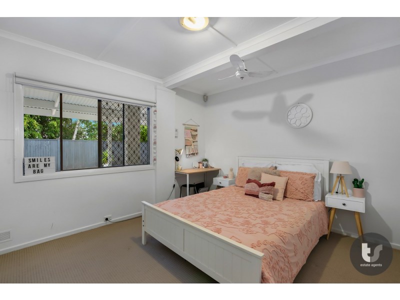 52 Valantine Road, Birkdale QLD 4159