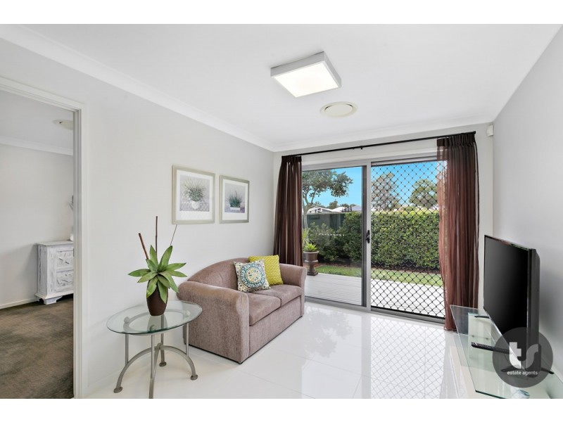 5 Amalia Street, Birkdale QLD 4159