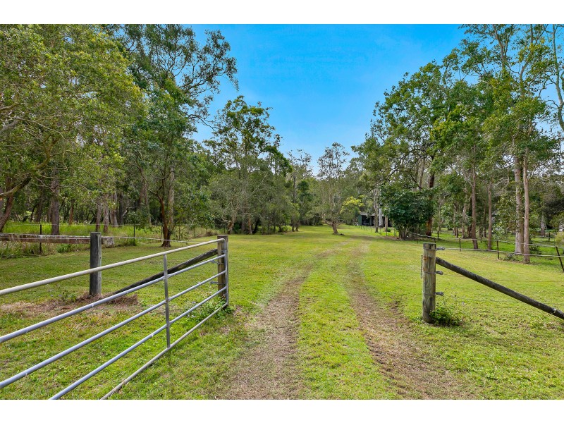 111-115 Degen Road, Capalaba QLD 4157