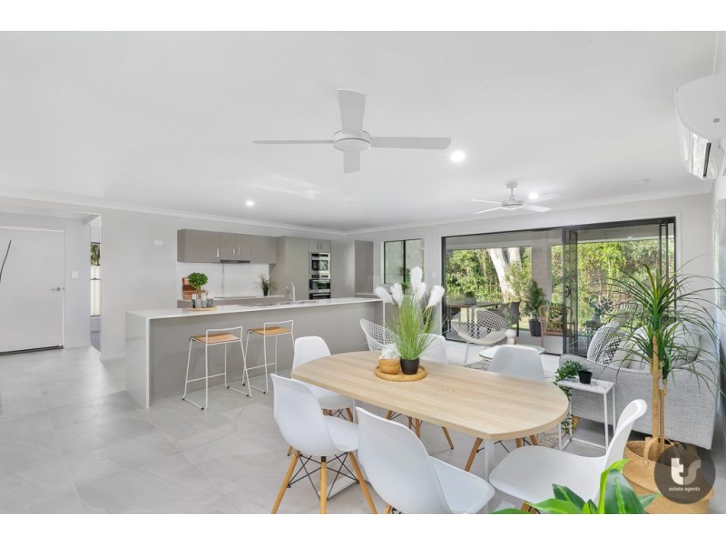 50 Larbonya Crescent, Capalaba QLD 4157
