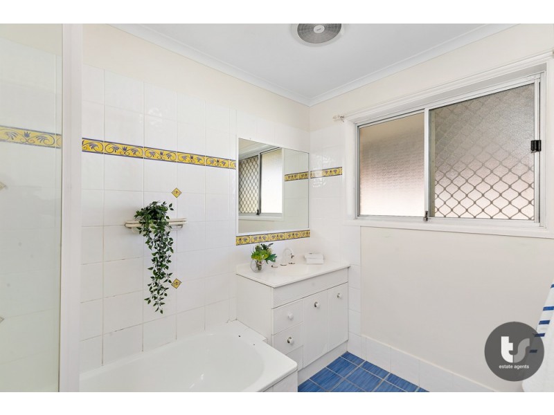 26 Rhoades Street, Capalaba QLD 4157