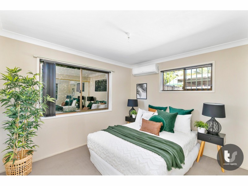 223 Main Street, Redland Bay QLD 4165