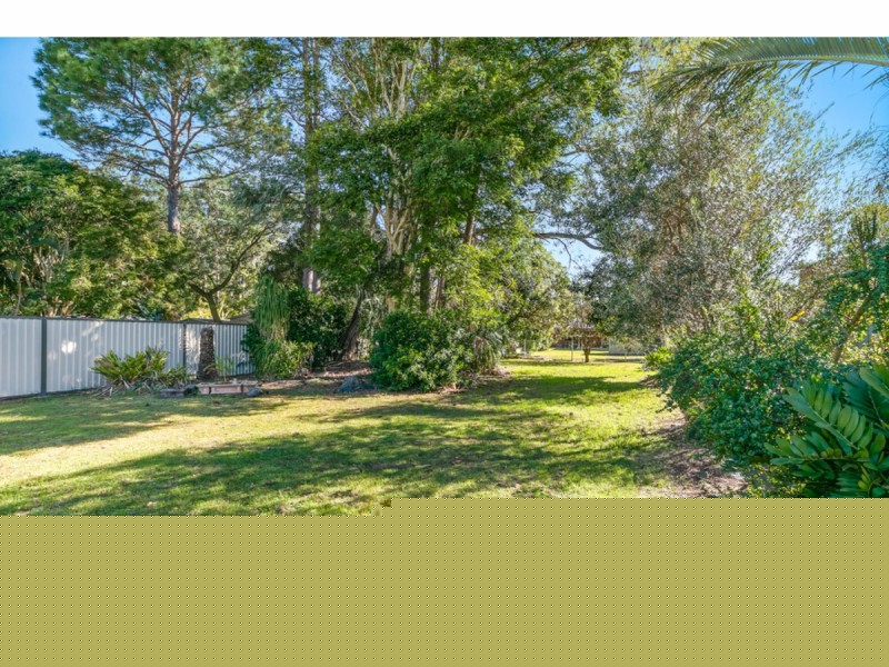 223 Main Street, Redland Bay QLD 4165