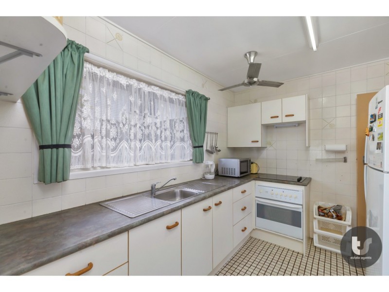 65 Pittwin Road South, Capalaba QLD 4157