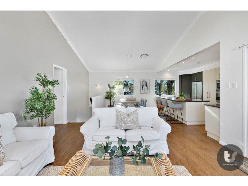 29 Little Shore Street, Cleveland QLD 4163