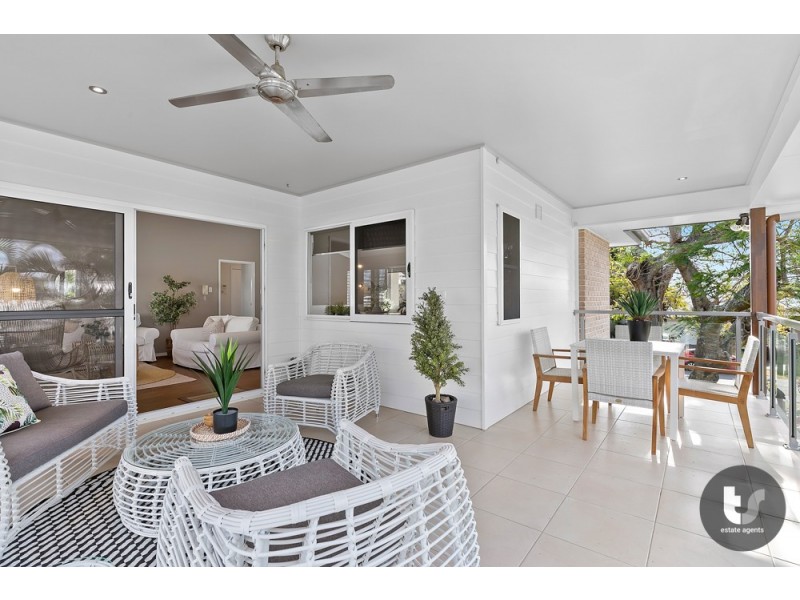 29 Little Shore Street, Cleveland QLD 4163