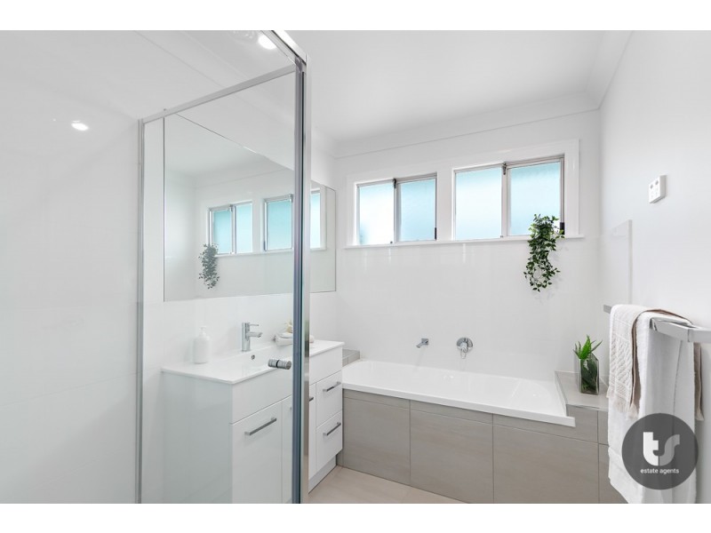 84 Island Street, Cleveland QLD 4163