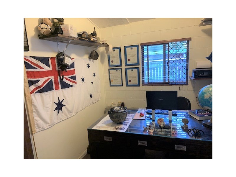 9 Pullen Street, Coochiemudlo Island QLD 4184