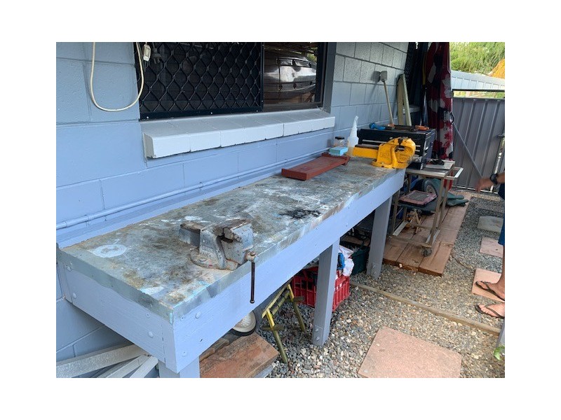 9 Pullen Street, Coochiemudlo Island QLD 4184