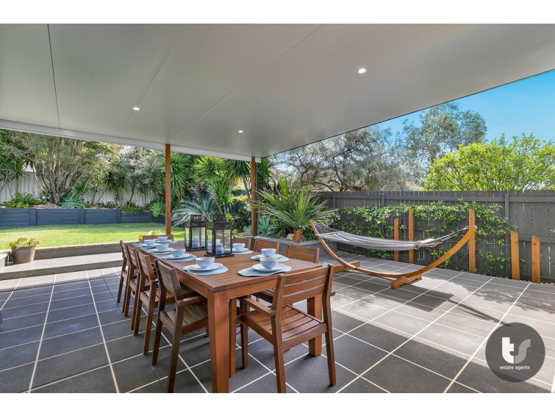 28 Tulloch Drive, Wellington Point QLD 4160