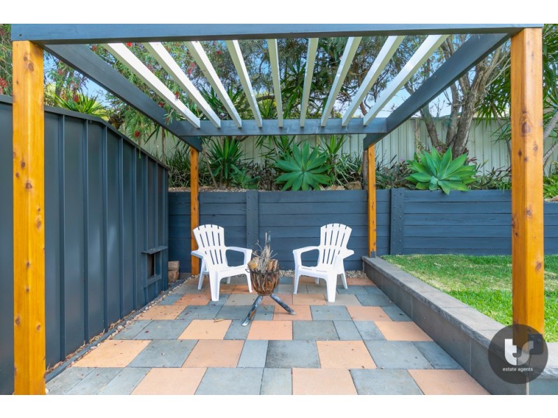 28 Tulloch Drive, Wellington Point QLD 4160