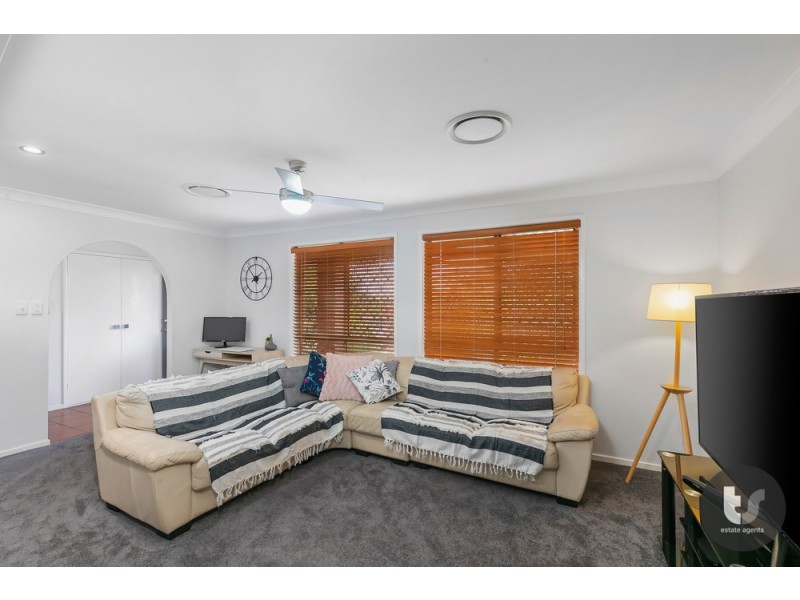 20 Tulloch Drive, Wellington Point QLD 4160