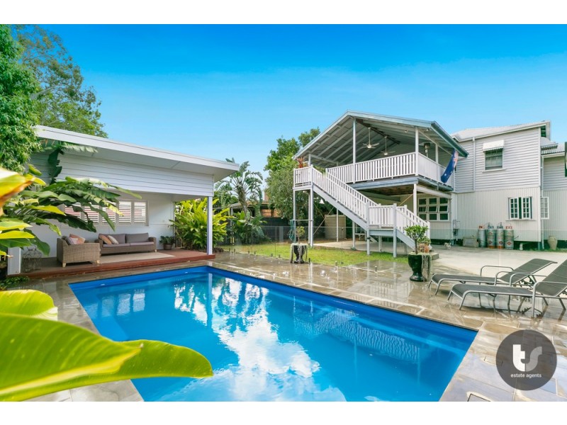 14 Base Street, Victoria Point QLD 4165