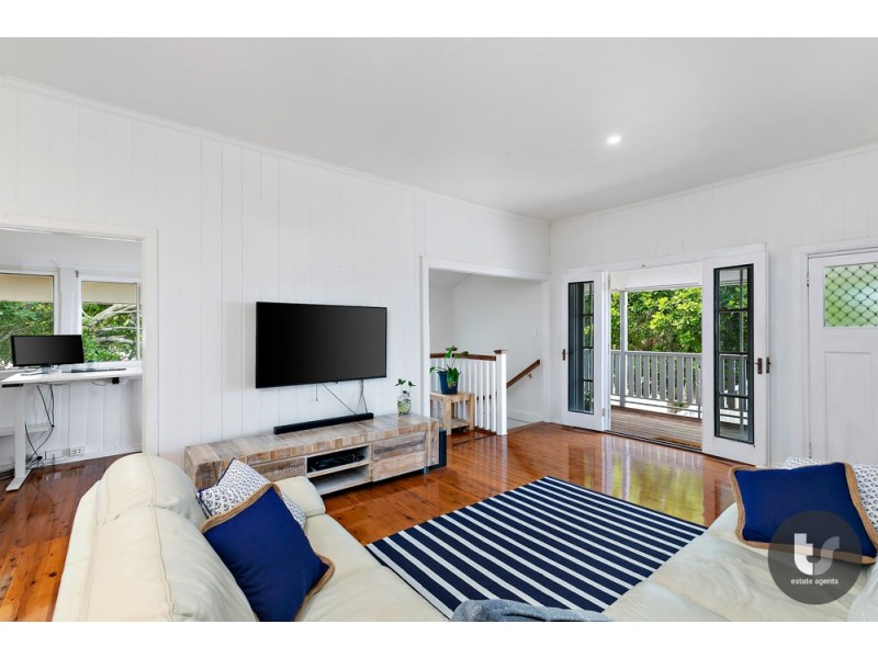 14 Base Street, Victoria Point QLD 4165