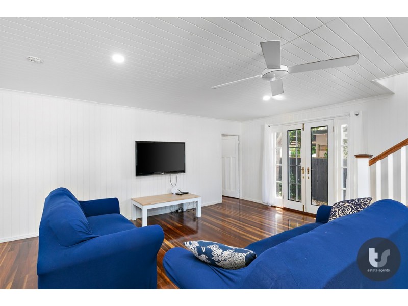 14 Base Street, Victoria Point QLD 4165