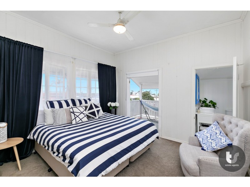 14 Base Street, Victoria Point QLD 4165
