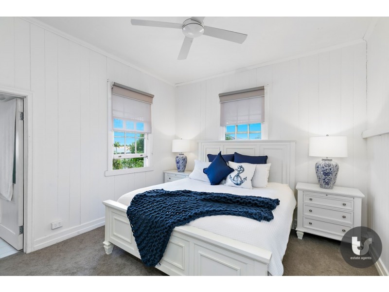 14 Base Street, Victoria Point QLD 4165