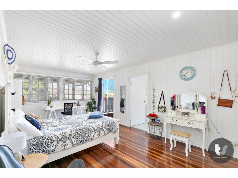 14 Base Street, Victoria Point QLD 4165