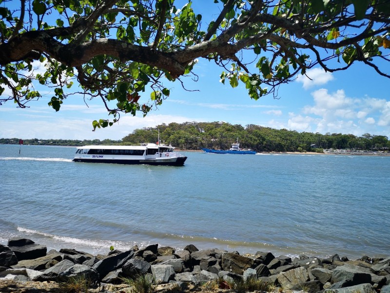 35 Crest Haven, Lamb Island QLD 4184