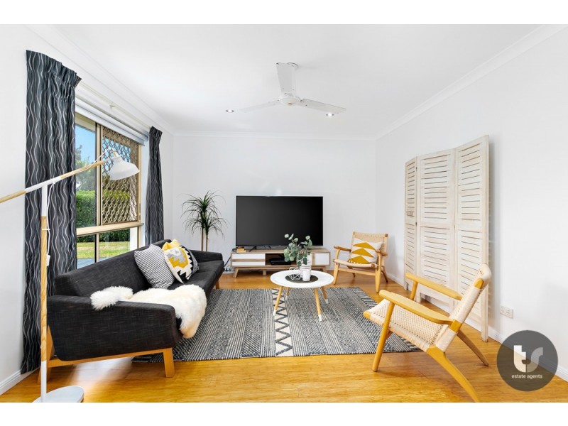 20 Mashie Place, Redland Bay QLD 4165