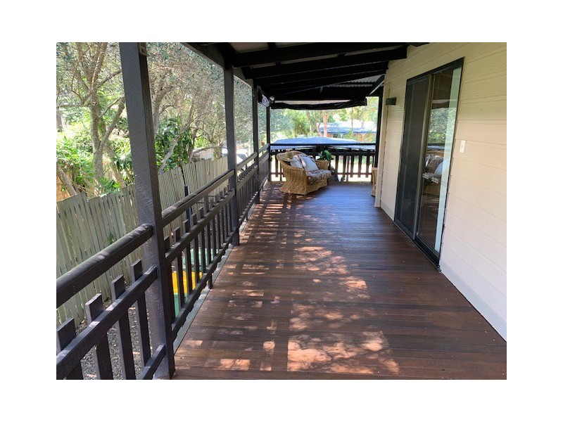 7 Mareela Street, Coochiemudlo Island QLD 4184