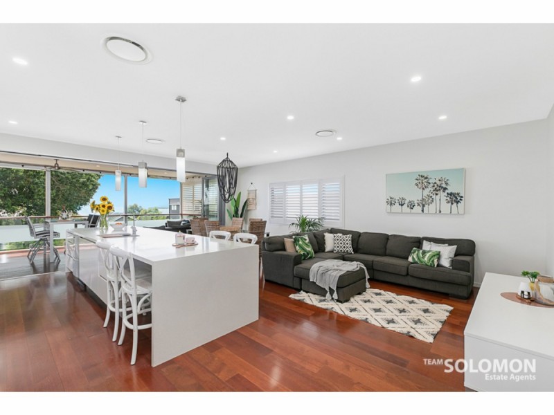 217 Main Road, Wellington Point QLD 4160