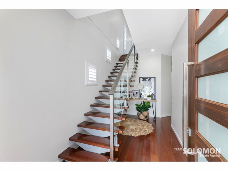 217 Main Road, Wellington Point QLD 4160