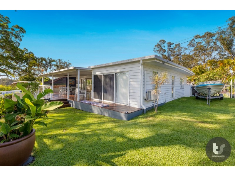 44 Buliti Street, Hope Island QLD 4212
