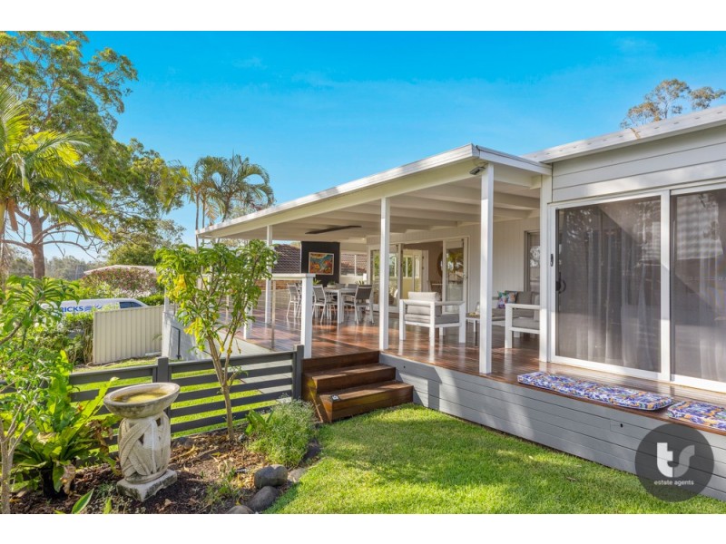 44 Buliti Street, Hope Island QLD 4212