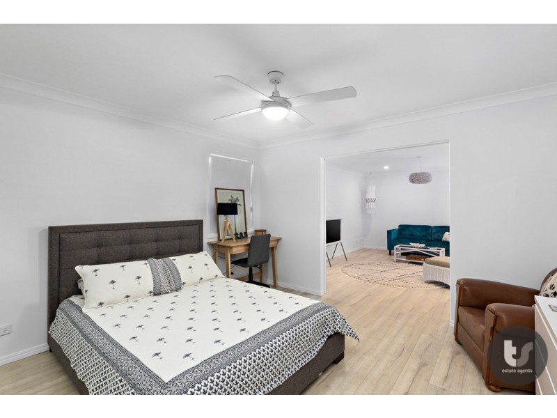 44 Buliti Street, Hope Island QLD 4212