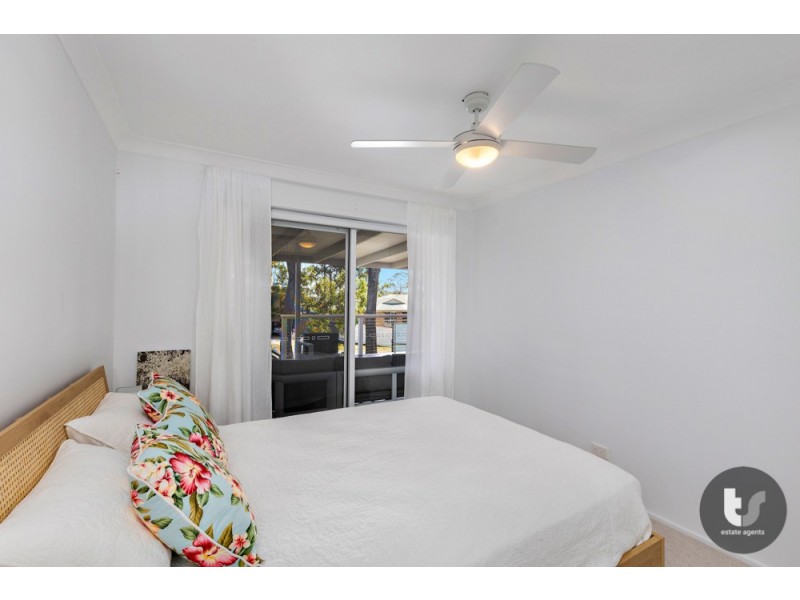 44 Buliti Street, Hope Island QLD 4212