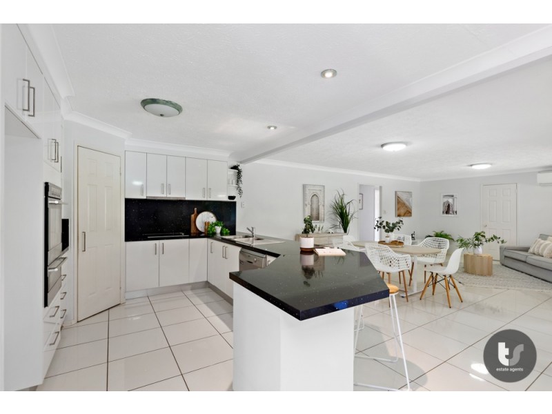 6 Laurance Court, Wellington Point QLD 4160