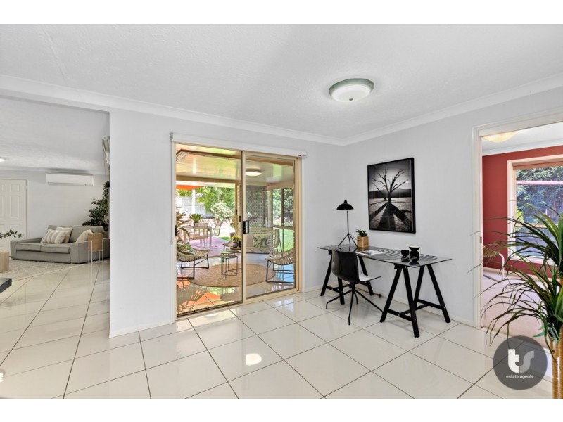 6 Laurance Court, Wellington Point QLD 4160