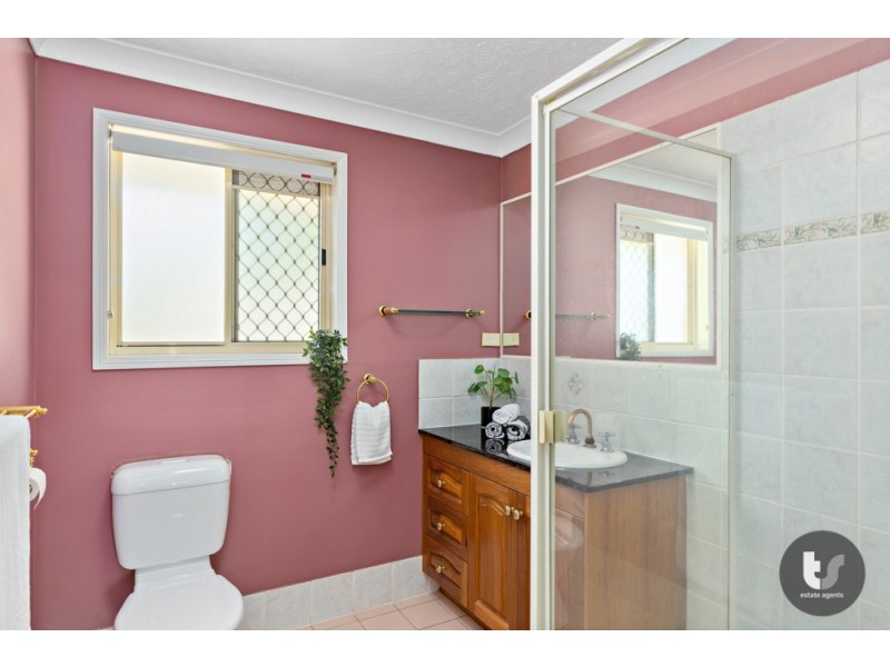 6 Laurance Court, Wellington Point QLD 4160