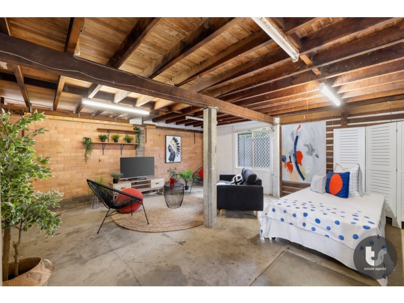 16 Carinya Street, Cleveland QLD 4163