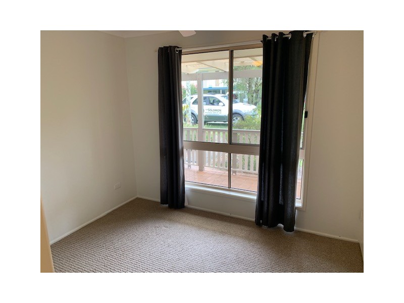 27 Carefree Street, Coochiemudlo Island QLD 4184