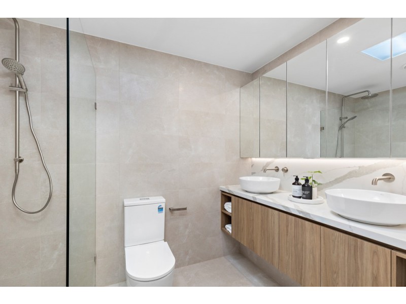 301/17 Passage Street, Cleveland QLD 4163